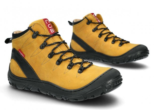 Kotníkové trekové boty NAGABA 240 žlutá crazy kožené