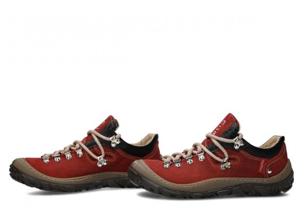 Nízké trekové boty NAGABA 054 červená crazy kožené