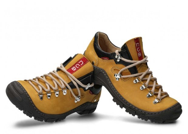 Pánské nízké trekové boty NAGABA 055 žlutá crazy kožené