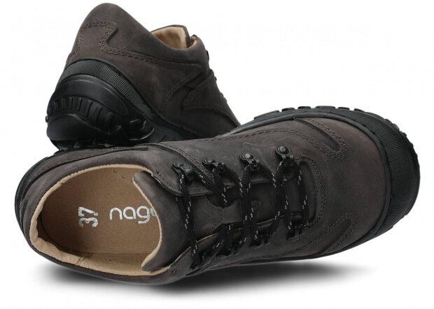 Nízké trekové boty NAGABA 255 grafitová crazy kožené