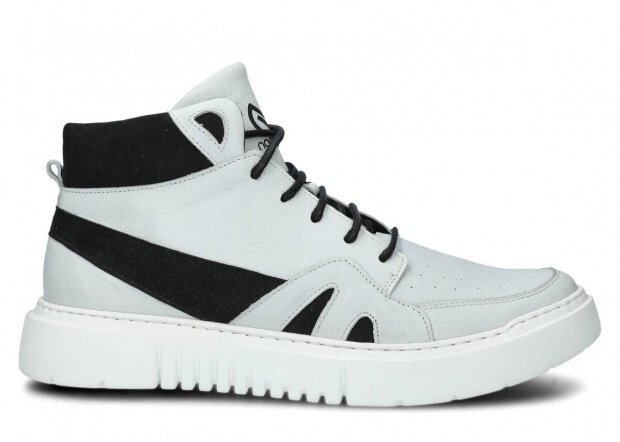 PÁNSKÁ STŘEVÍCE MODEL 418 BÍLÁ RUSTIC KOŽENÉ - VELIKOST 42